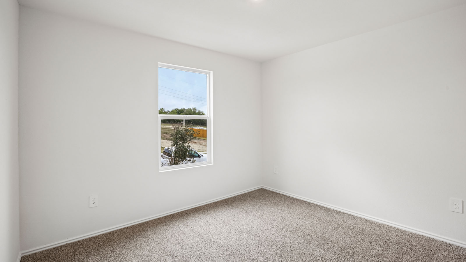 Baylor Bedroom 2 with Carpet