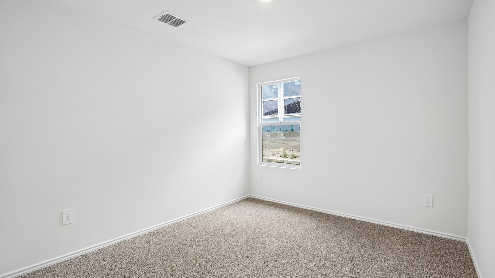 Baylor Bedroom 3 with Carpet