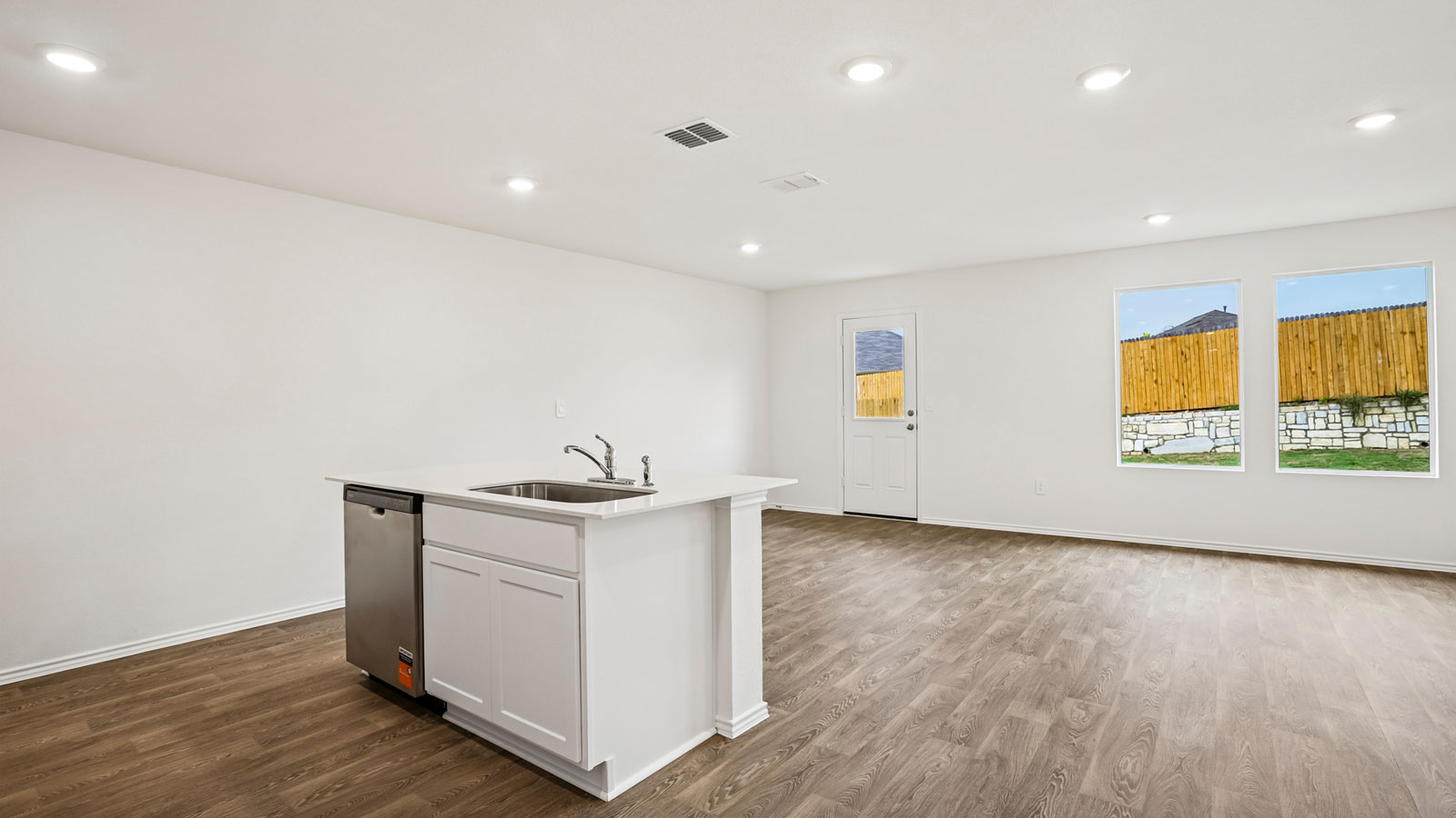 Baylor Modern Kitchen with Island