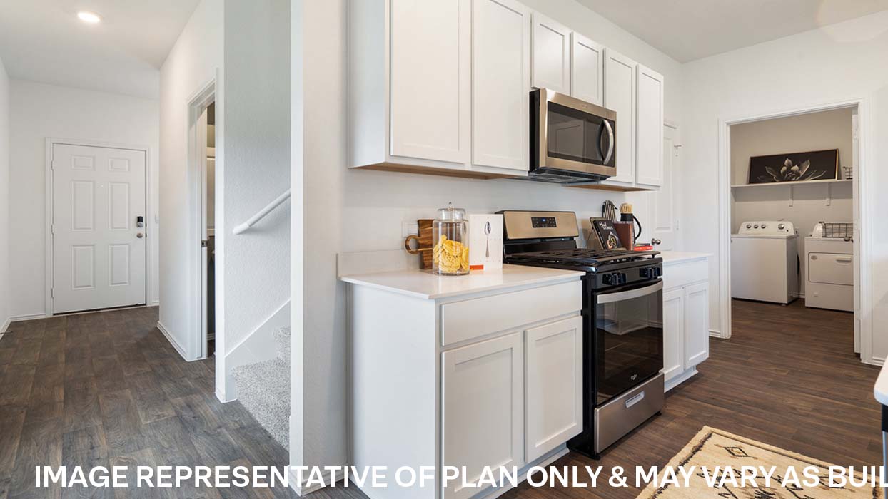 Hanna Modern Kitchen with Island