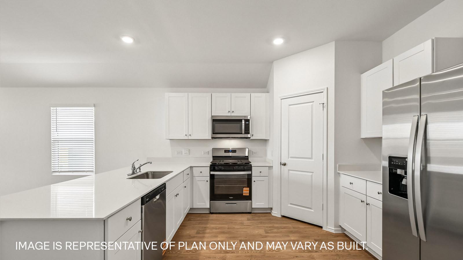 Taylor Modern Kitchen with Island