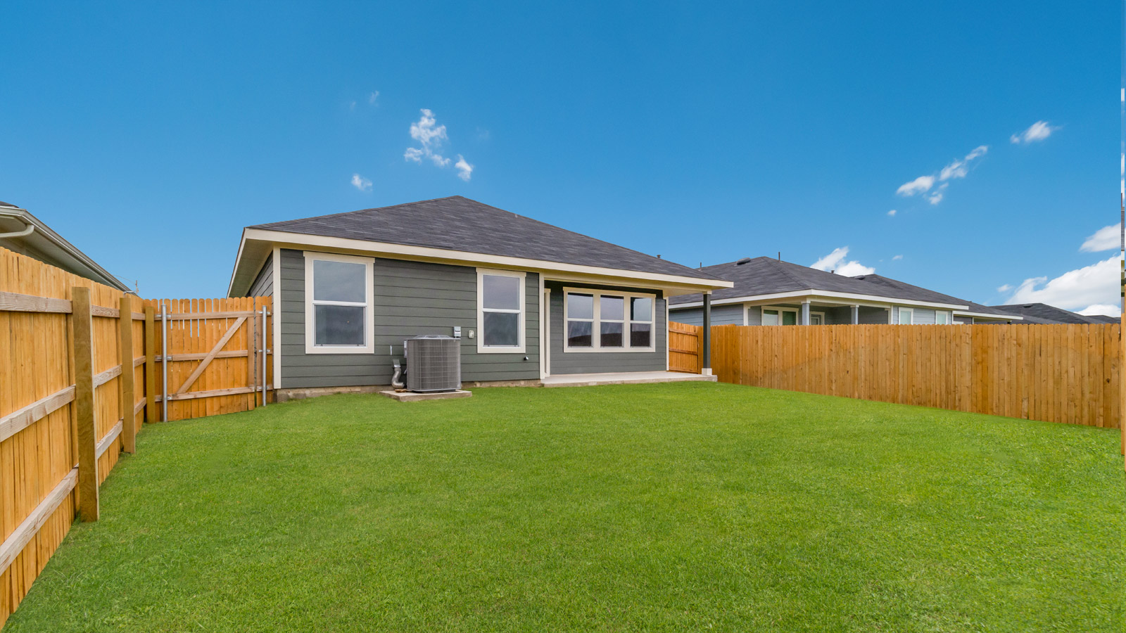 The Easton floorplan at Valverde in Bastrop, TX.