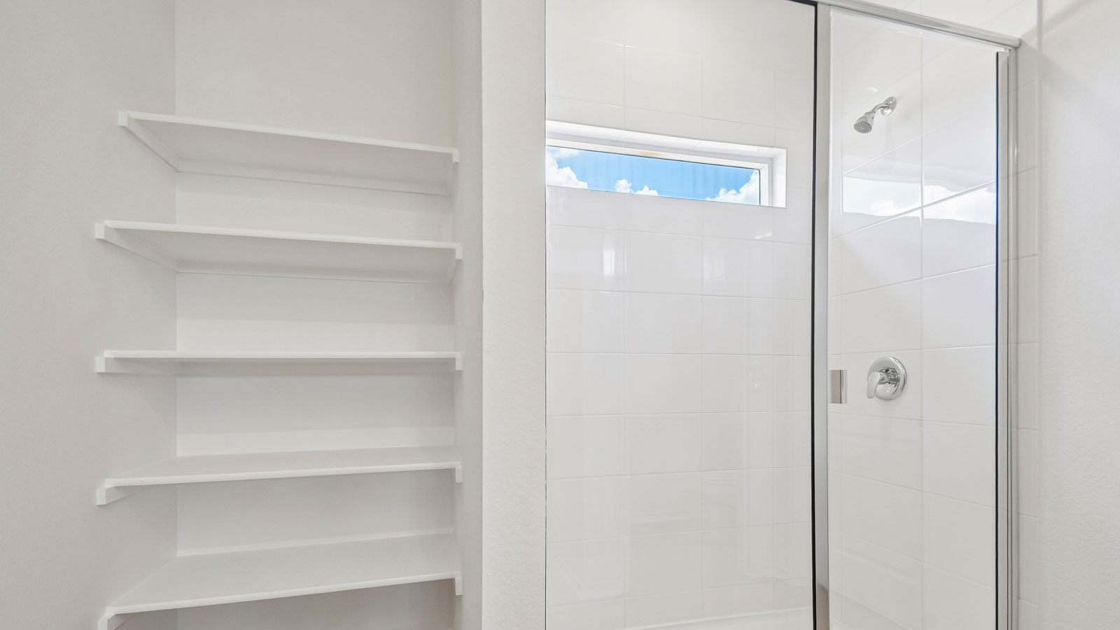 Mitchell En Suite Bathroom