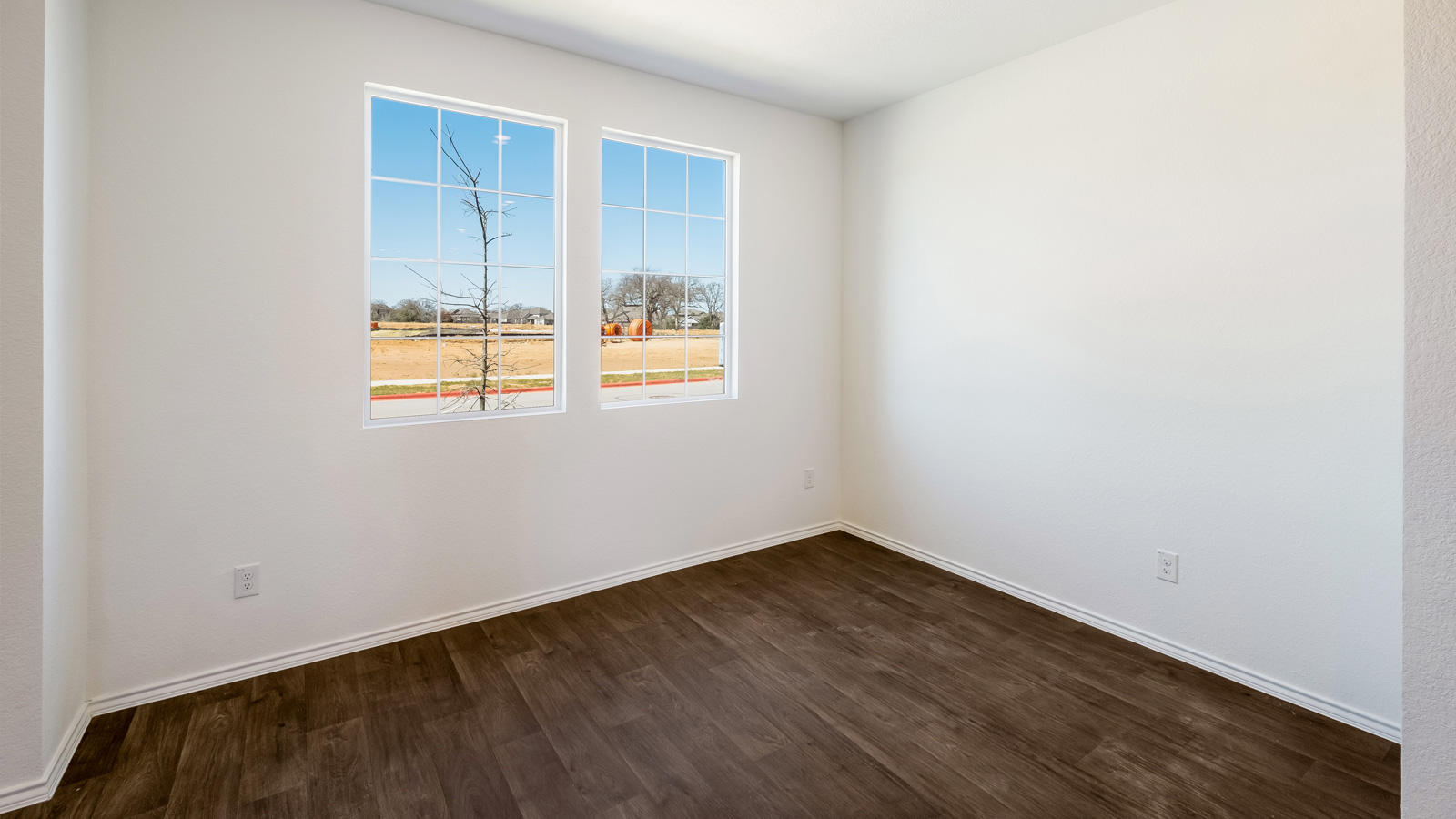 spacious dining room next to the kitchen