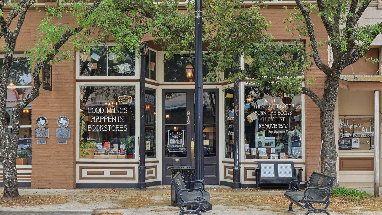 Shopping in Downtown Bastrop