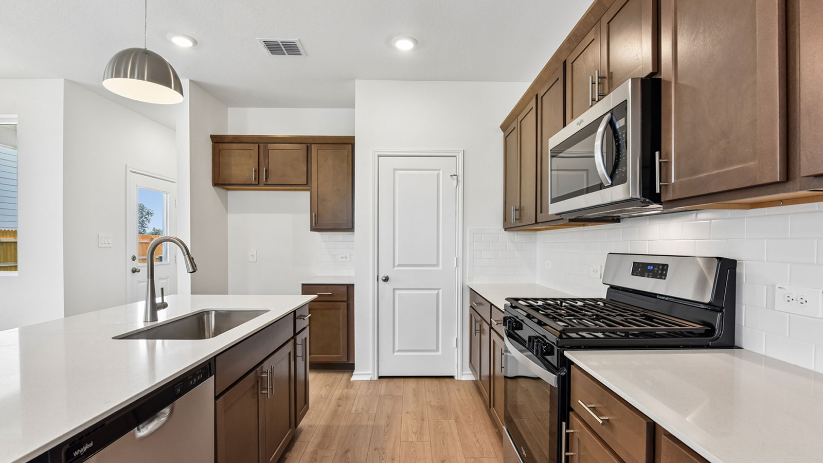 Lyndon Modern Kitchen with Island