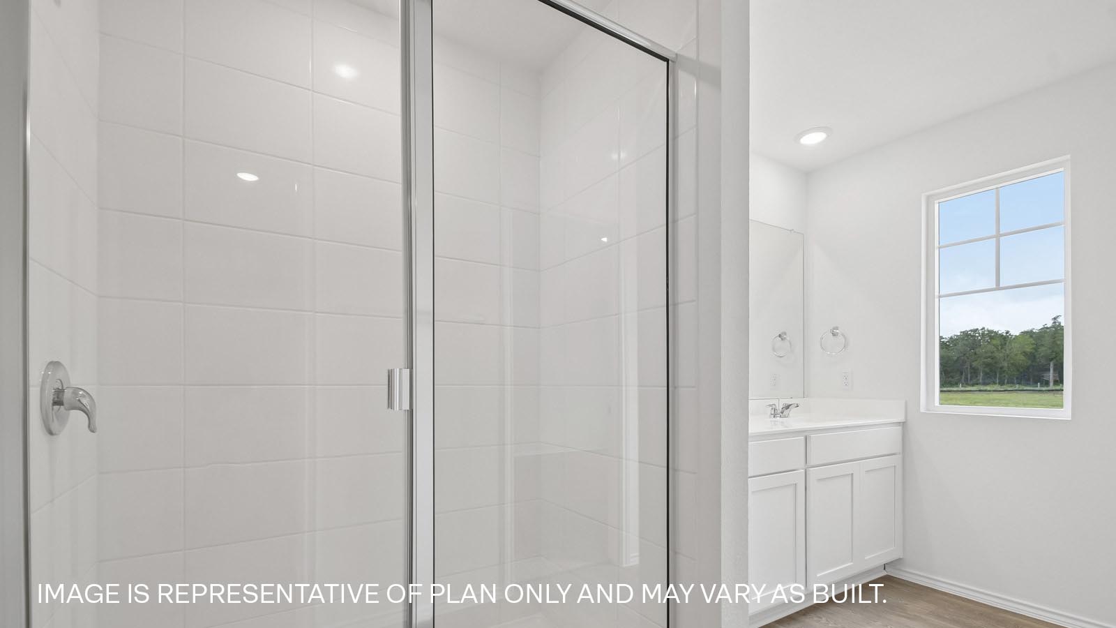 Lyndon En Suite Bathroom