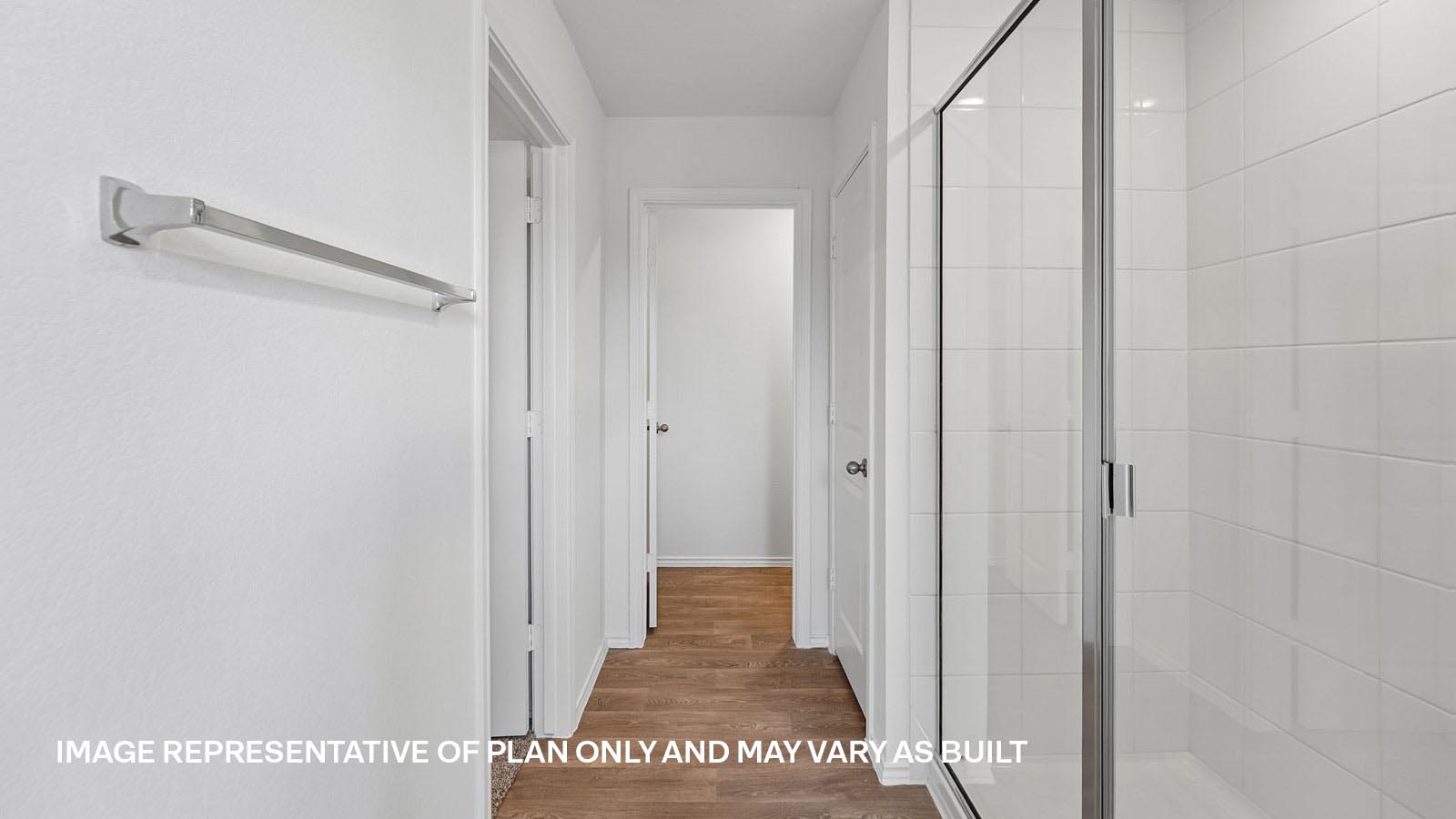 Lyndon En Suite Bathroom