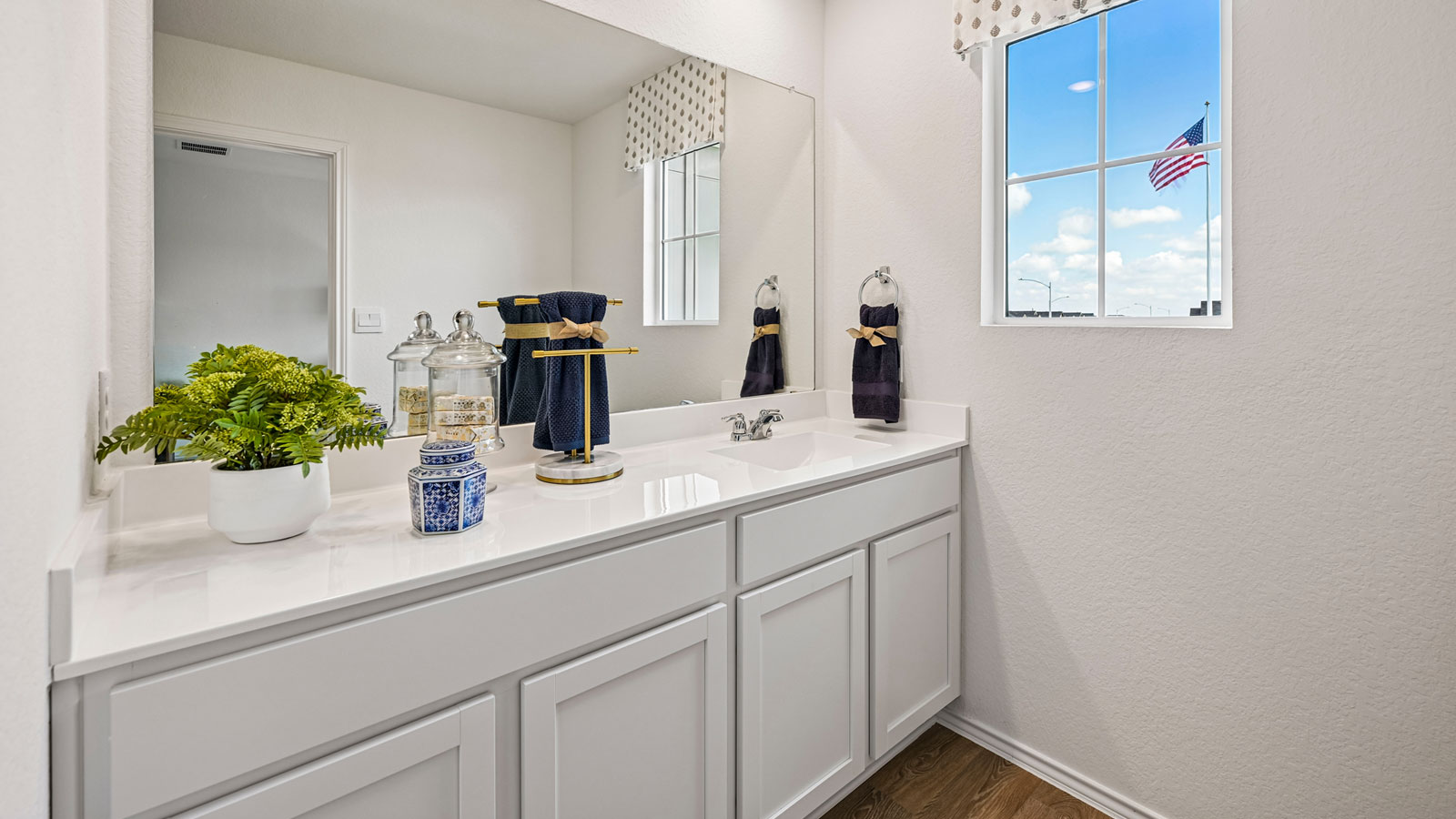 Lyndon Plan Bathroom