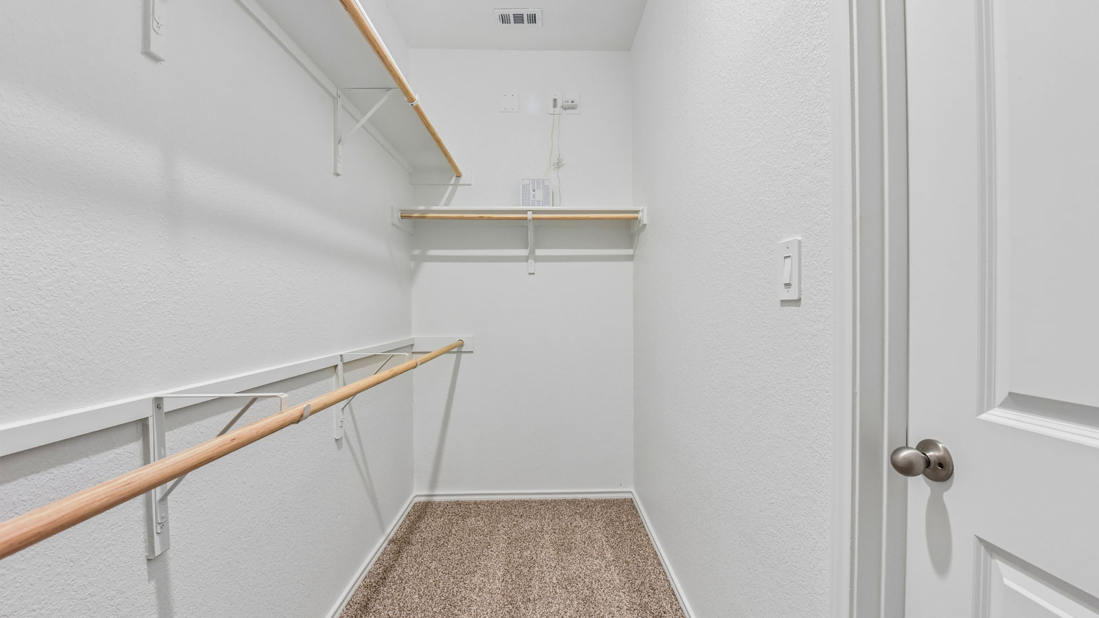 Travis Primary Walk-in Closet