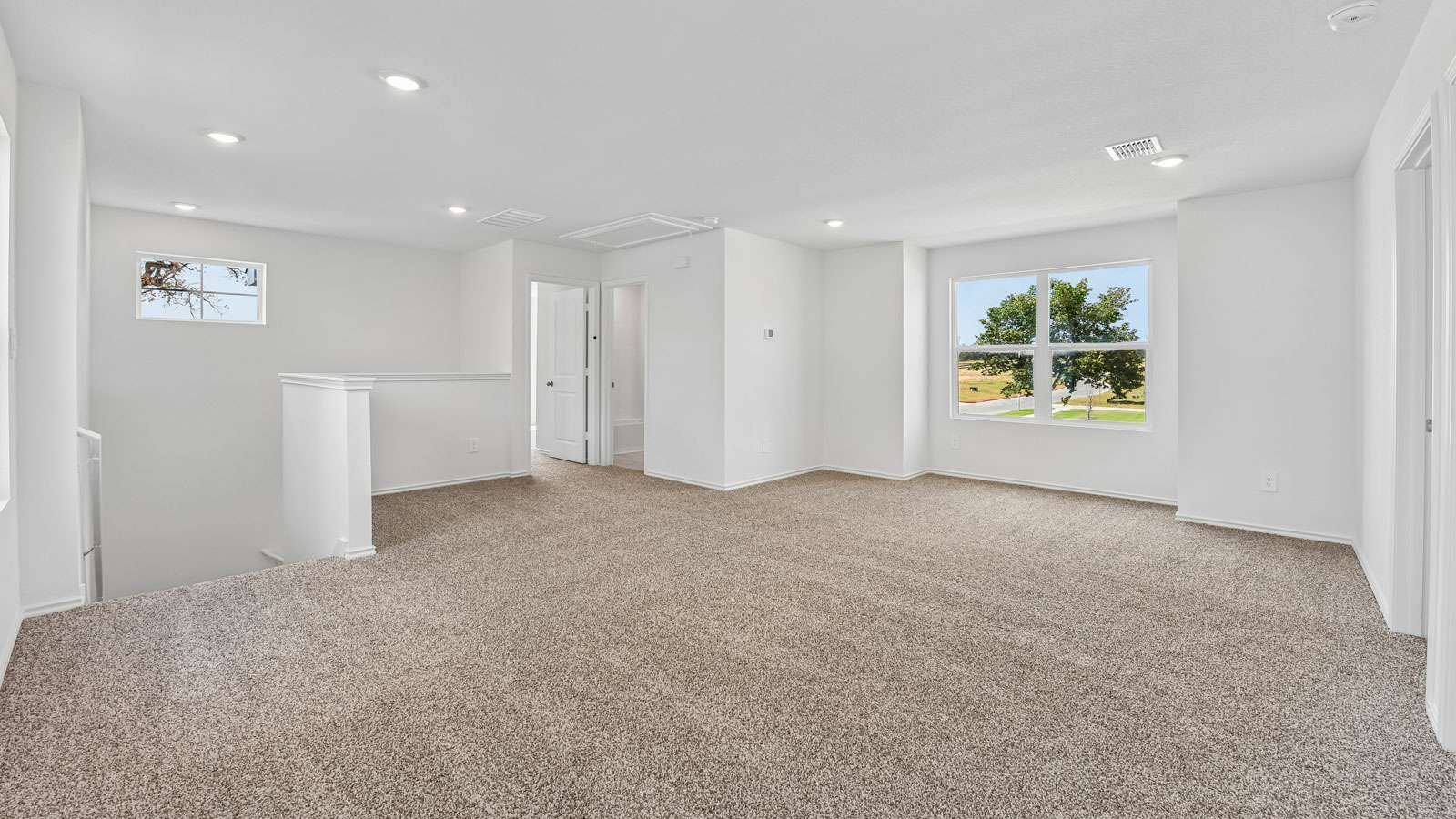 Travis Spacious Loft