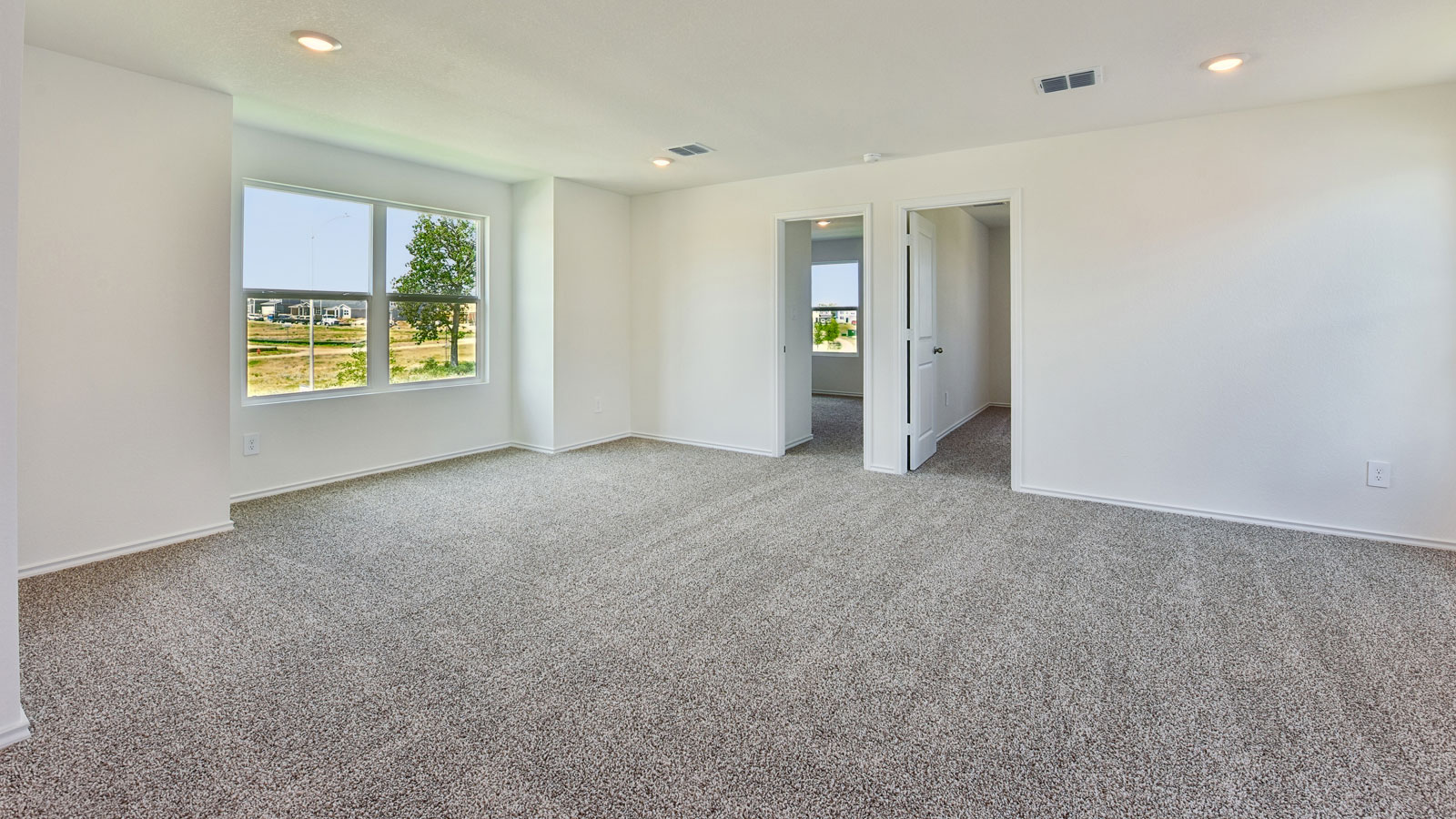 Travis Spacious Loft