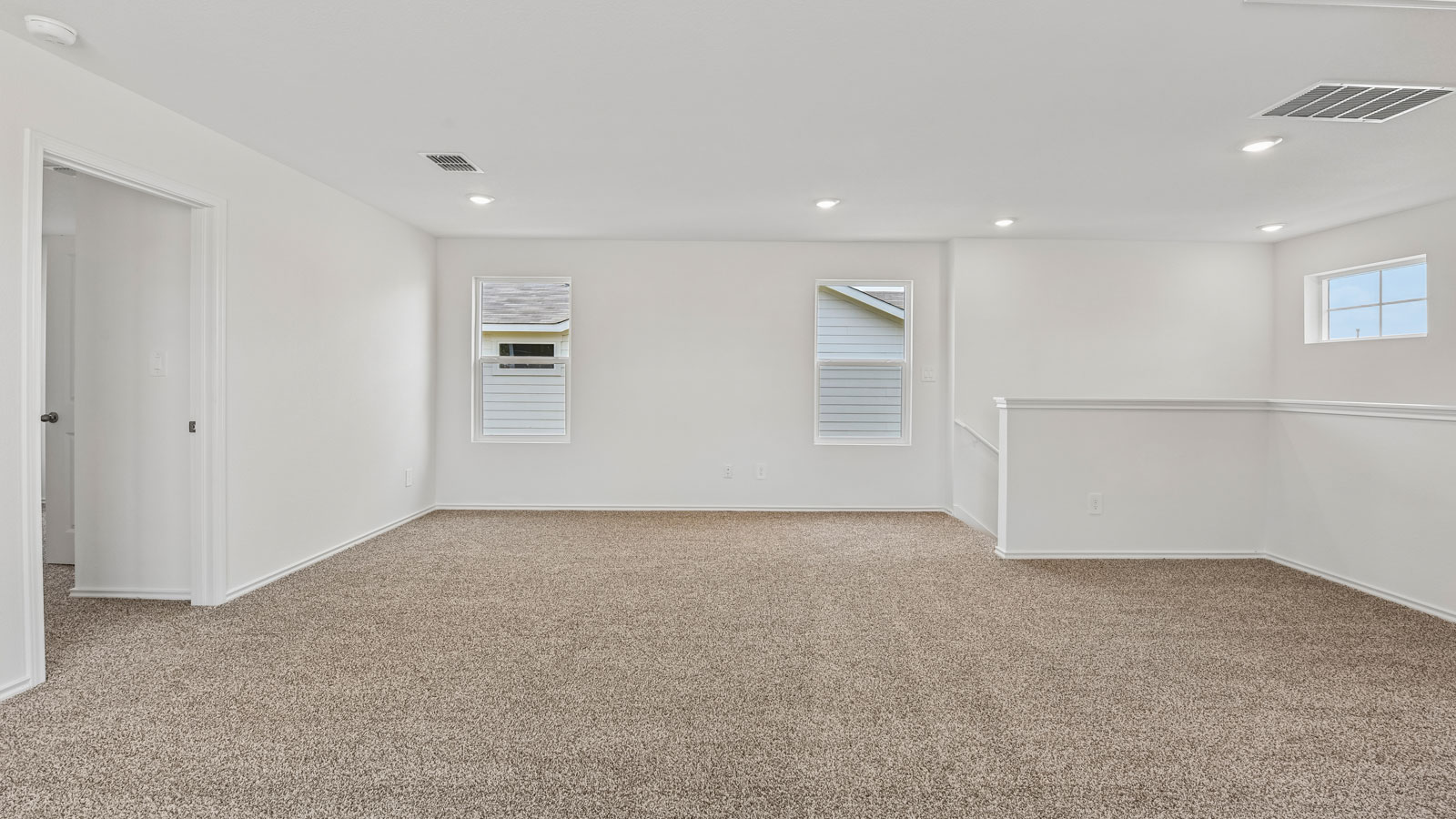 Travis Spacious Loft