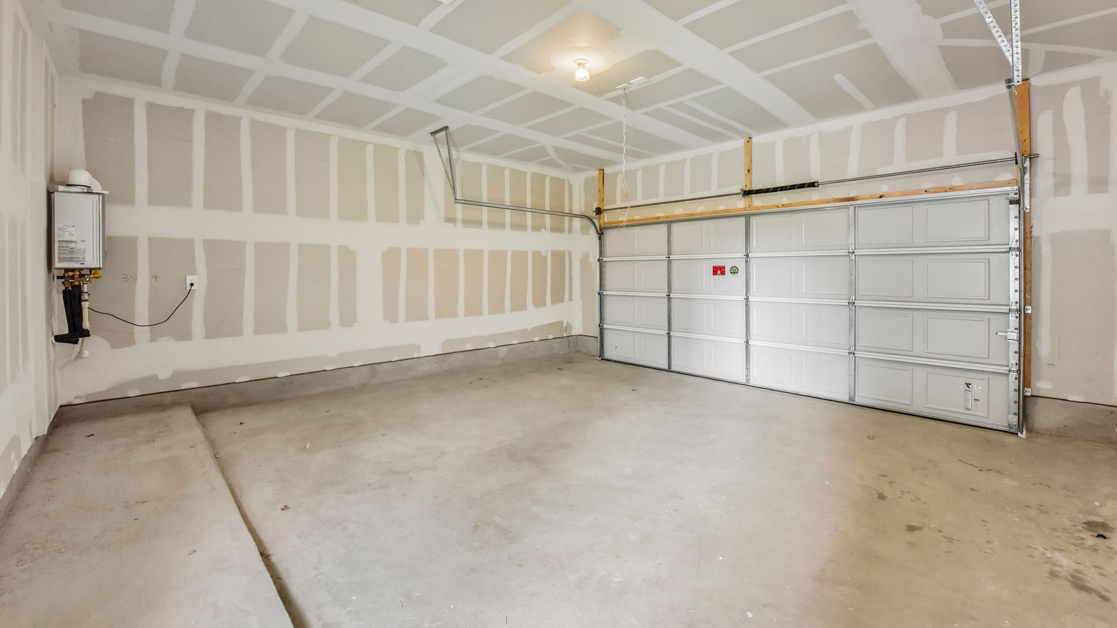 Travis 2 Car Garage