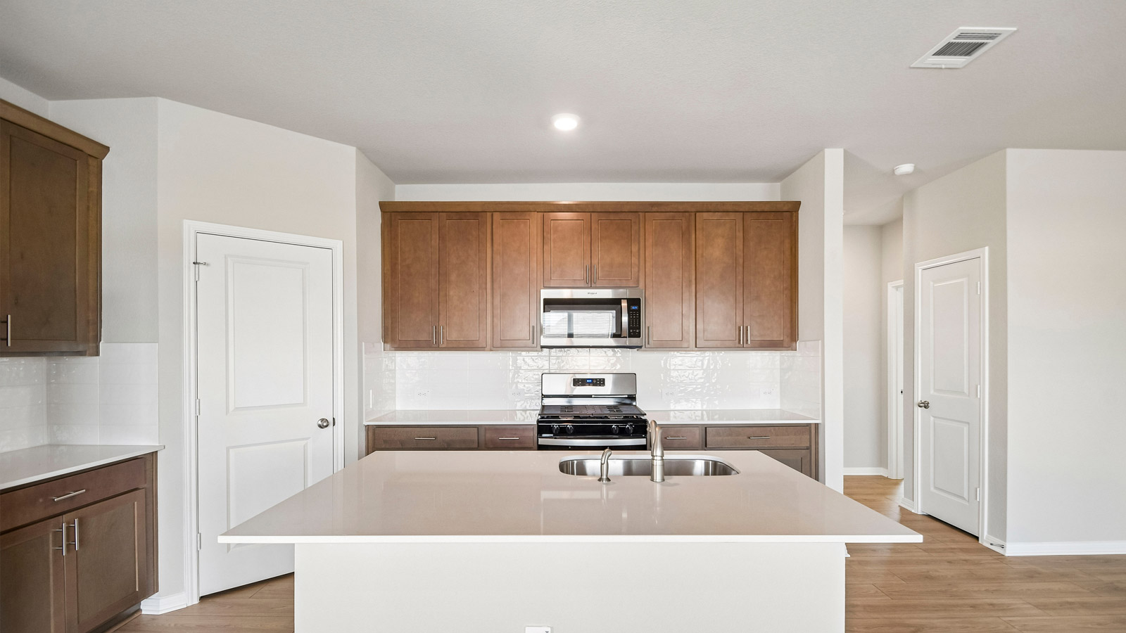 Roosevelt Modern Kitchen
