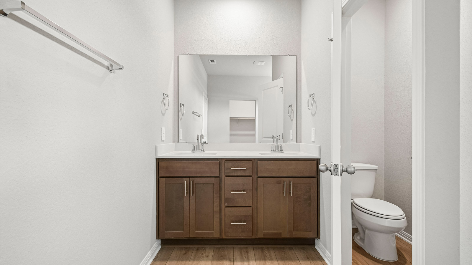 Roosevelt En Suite Bathroom