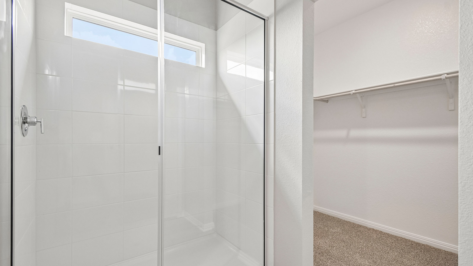 Roosevelt En Suite Bathroom