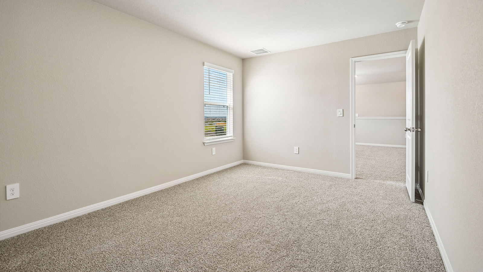 Roosevelt Bedroom 4 with Carpet