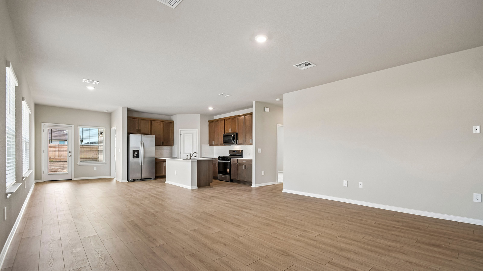 Roosevelt Open Concept Livingroom