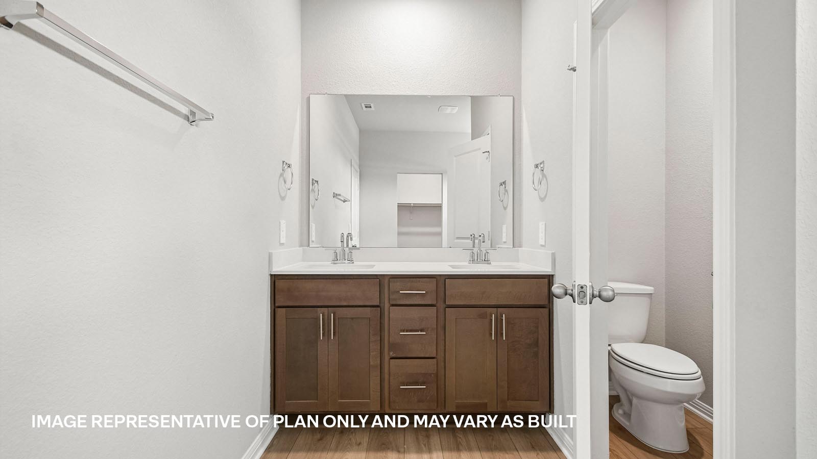 Roosevelt En Suite Bathroom
