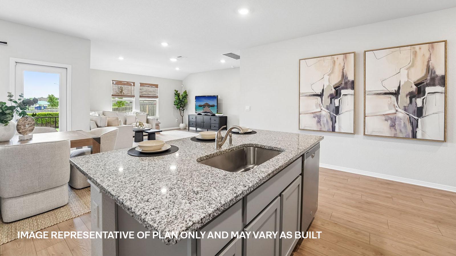 Irvine Spacious Kitchen with Island