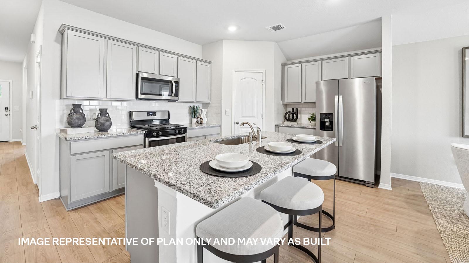 Irvine Spacious Kitchen with Island