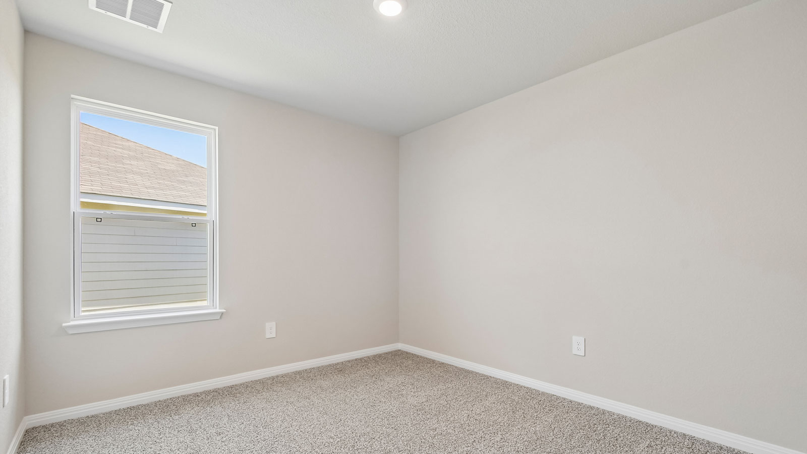 Justin Bedroom 4 with Carpet
