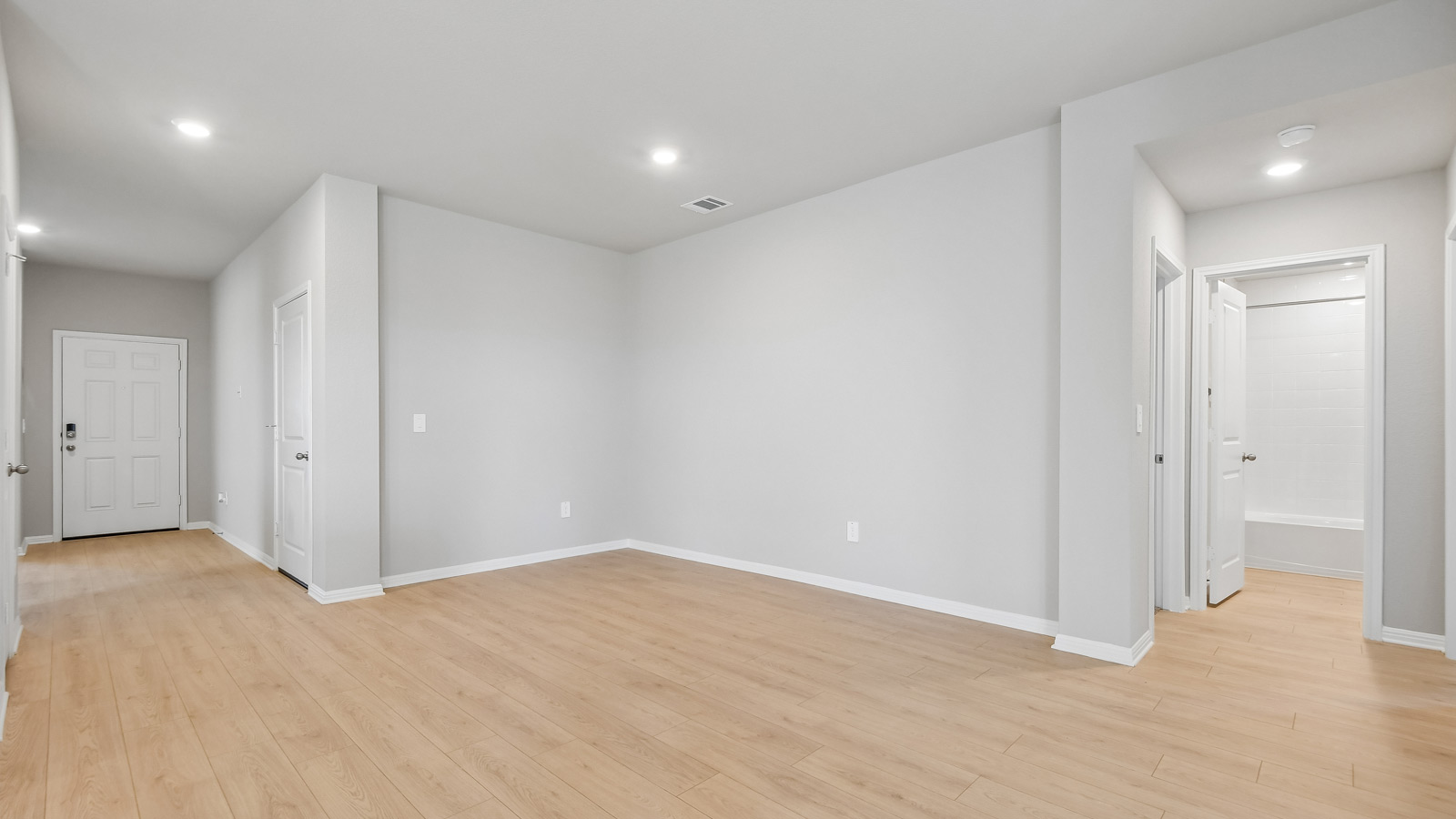 Lakeway Dining Area