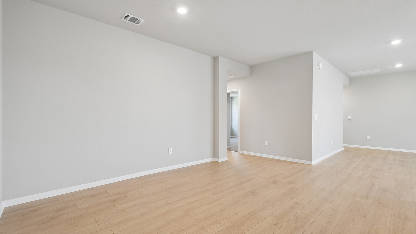 Lakeway Dining Area