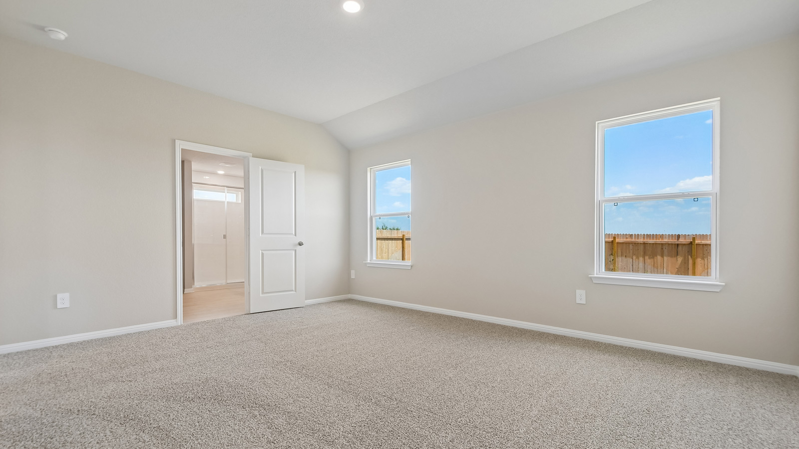 Lakeway Primary Bedroom