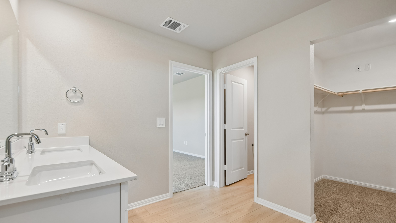 Lakeway En Suite Bathroom with Double Vanity & Walk-in Shower