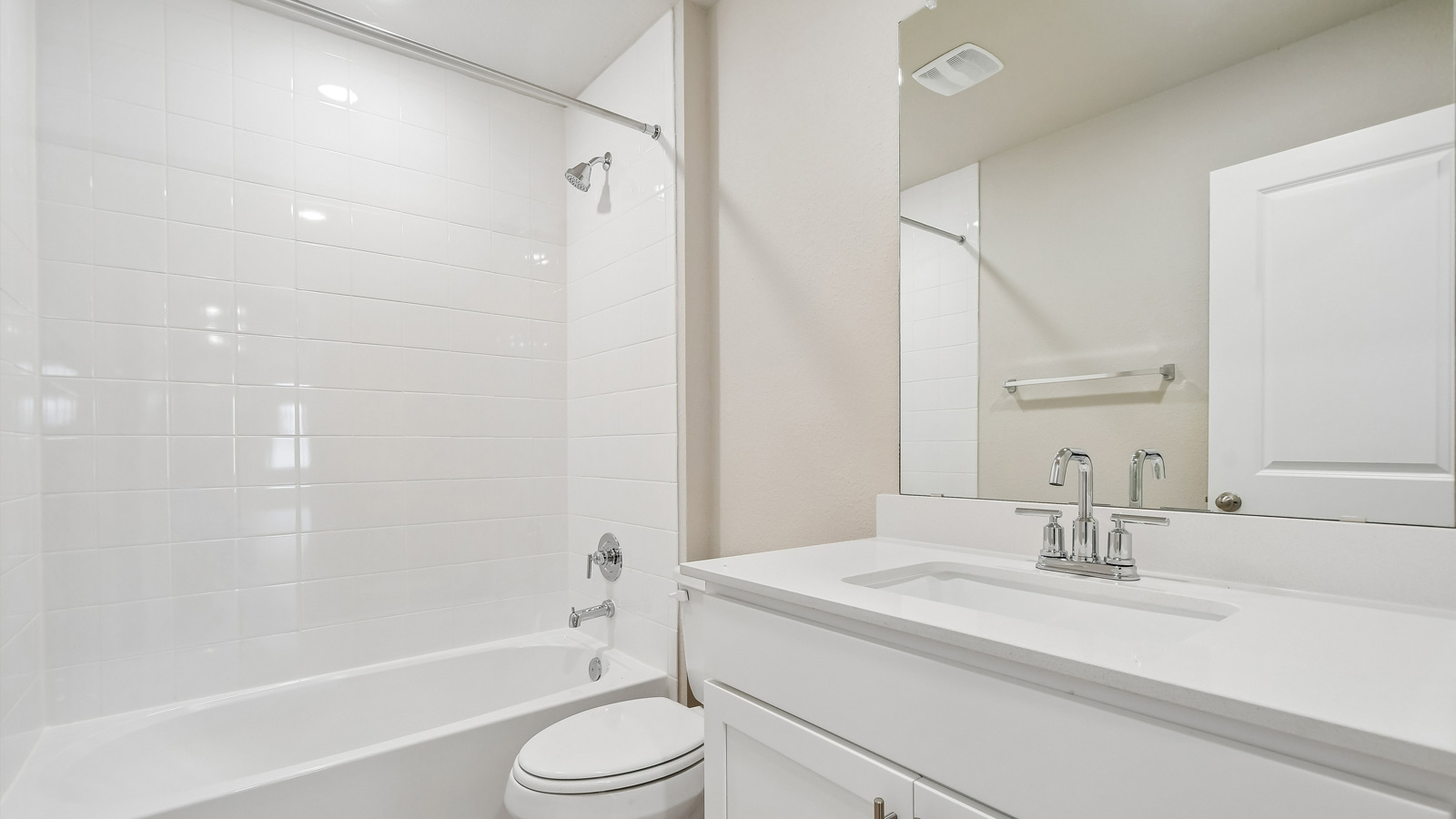 Lakeway Bathroom 3