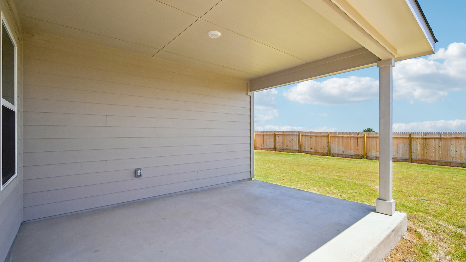 Lakeway Back Porch