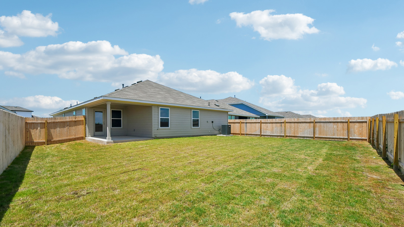 Lakeway Floorplan Back Exterior View