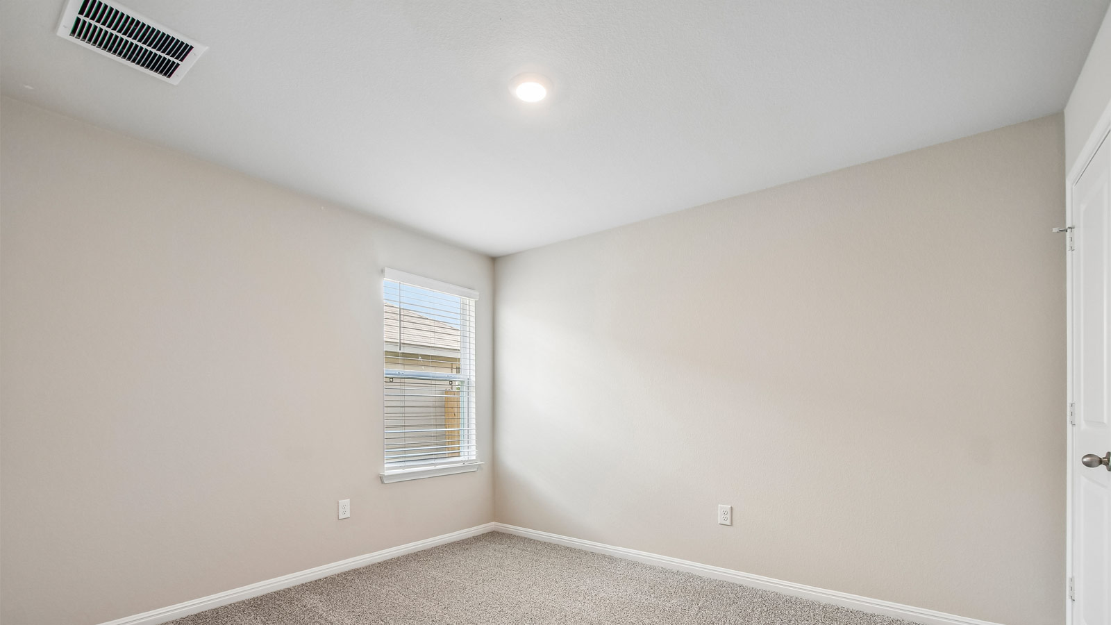 The Lakeway floorplan at Carillon in Manor, TX.