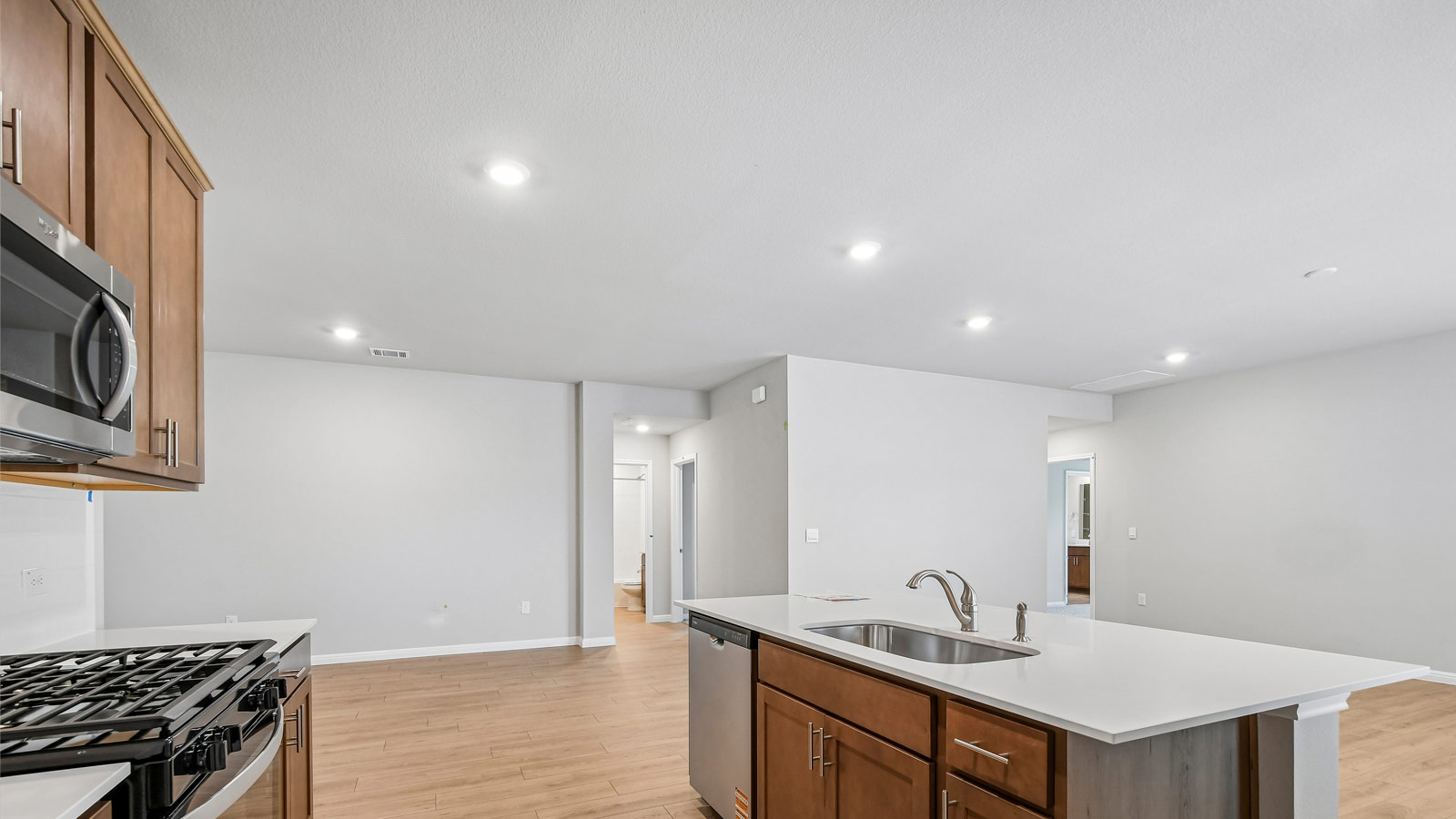 The Lakeway floorplan at Carillon in Manor, TX.