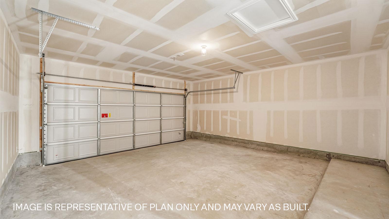 Detached 2 Car Garage