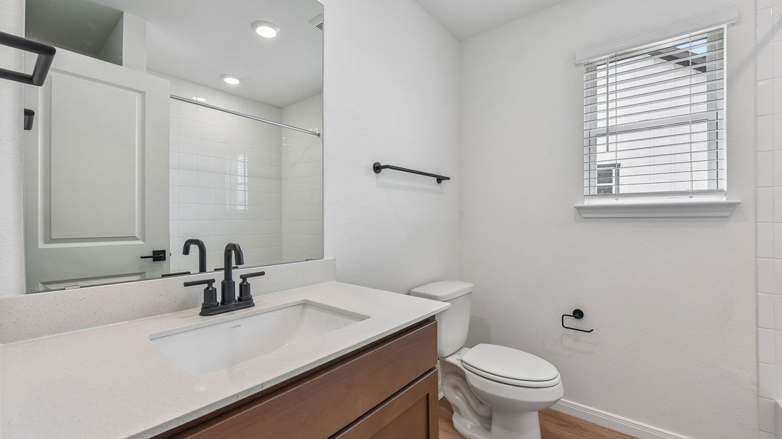 Crosshaven Bathroom 2
