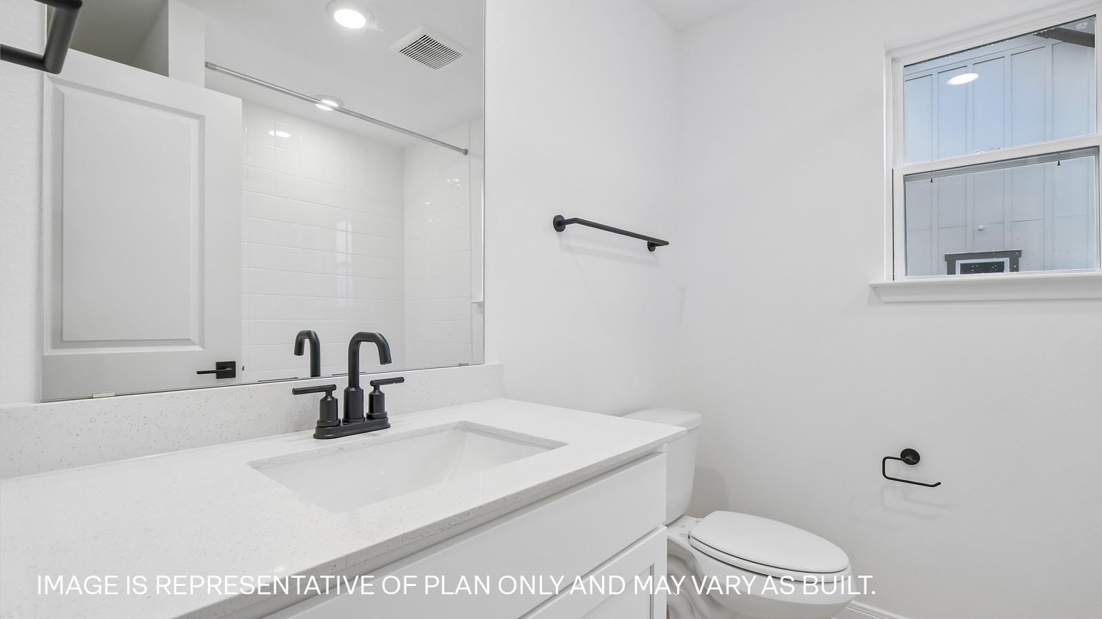 Secondary bathroom.