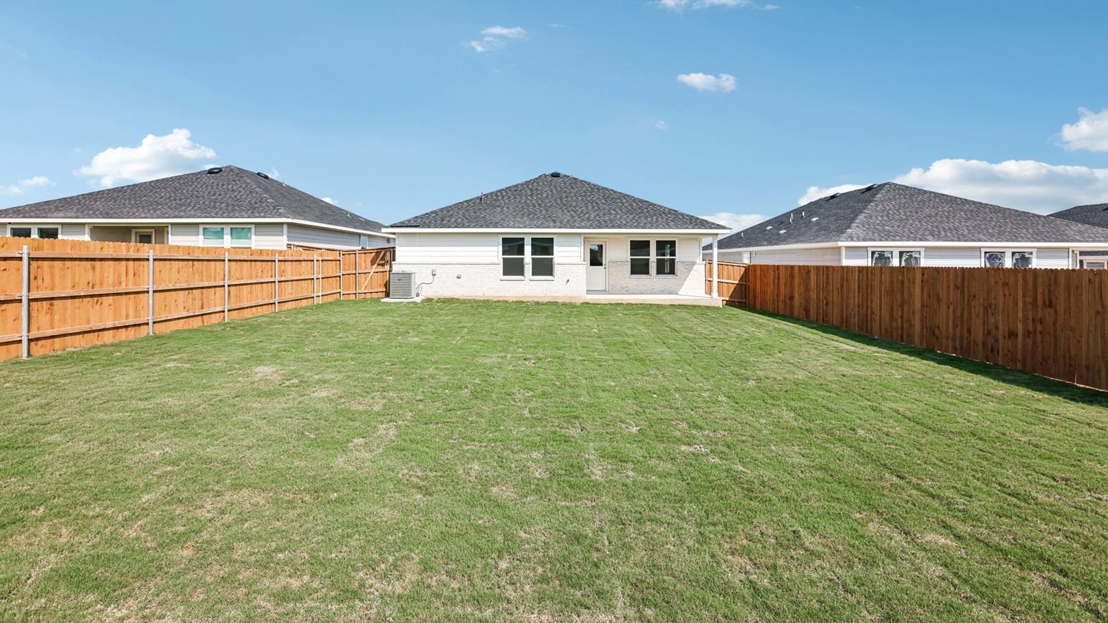 Spacious backyard of 125 Southridge Trail in Marble Falls, TX.