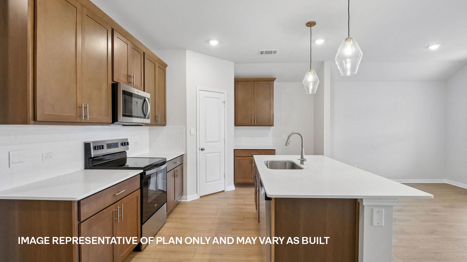 Irvine Modern Kitchen with Island