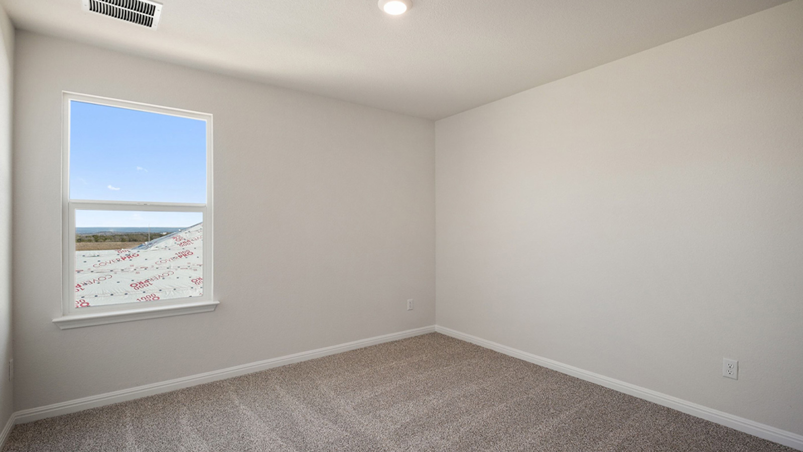 Fourth bedroom