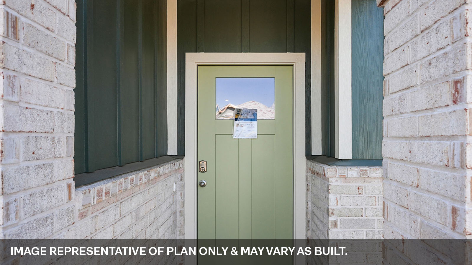 Thunder Rock Quincy Exterior Front