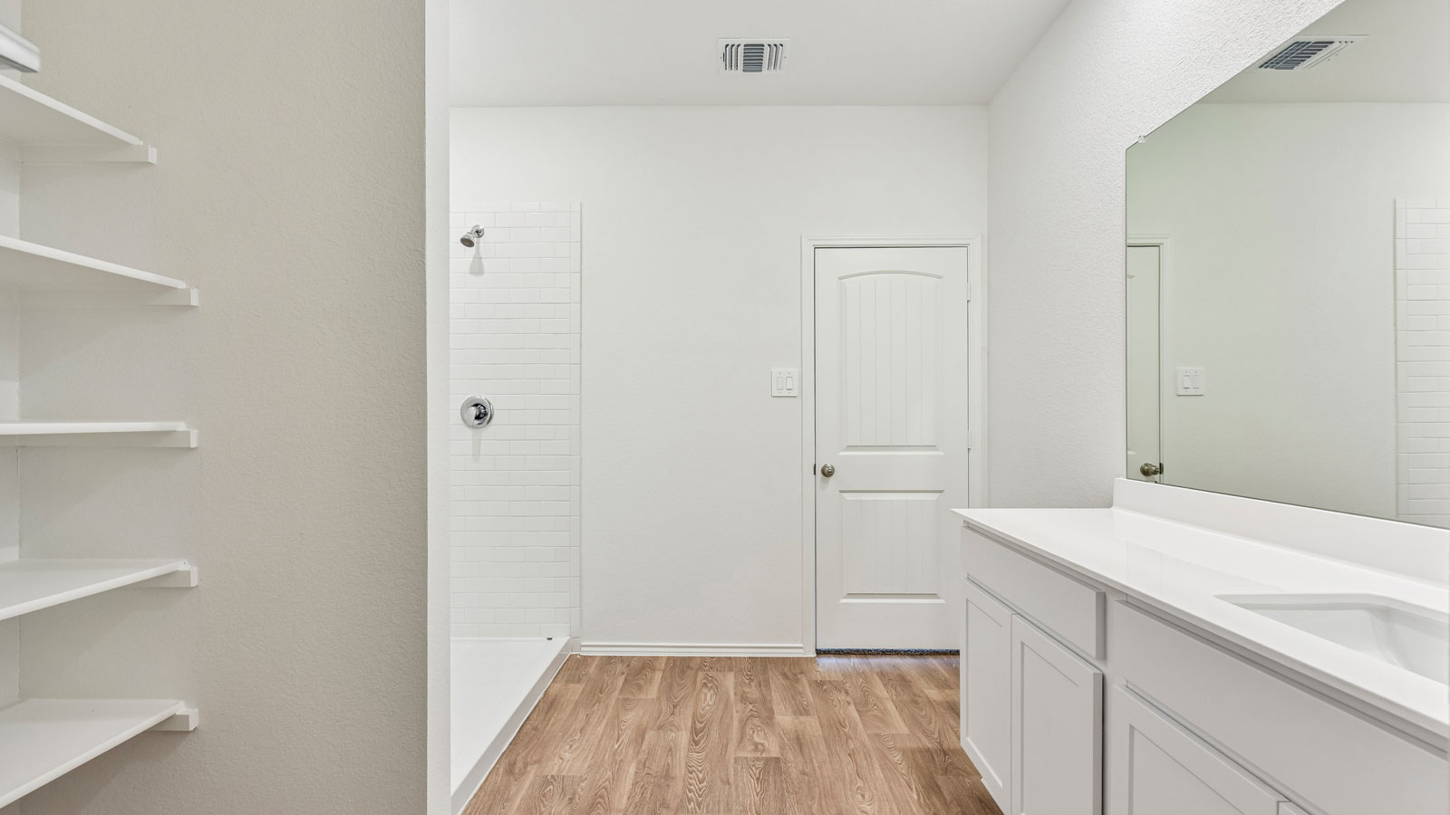 Naples En Suite Bathroom