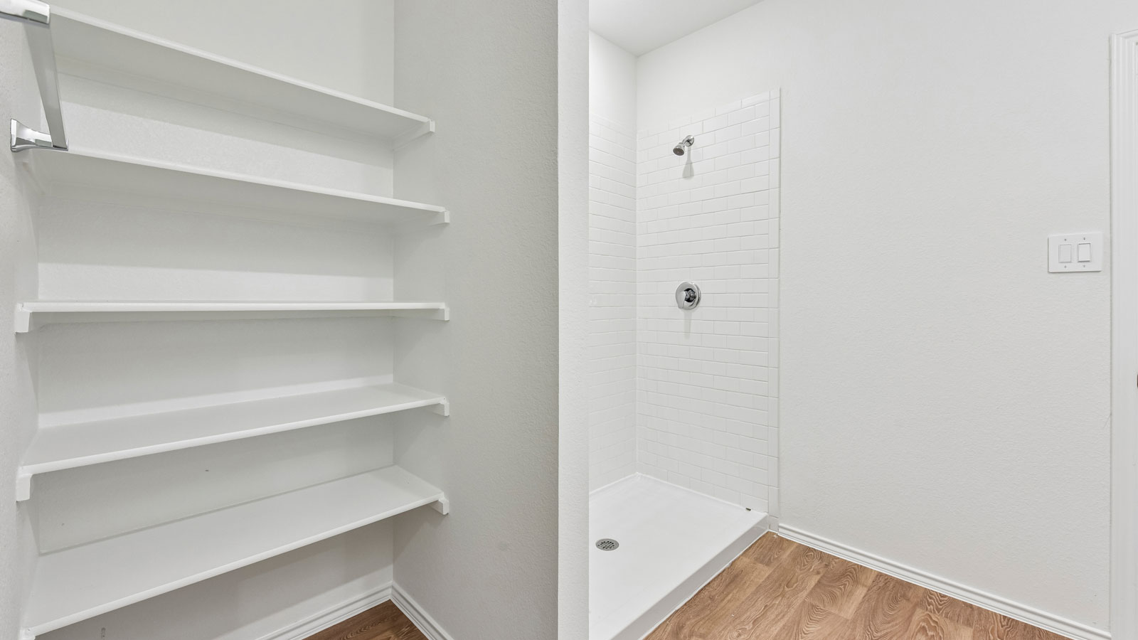 Naples En Suite Bathroom