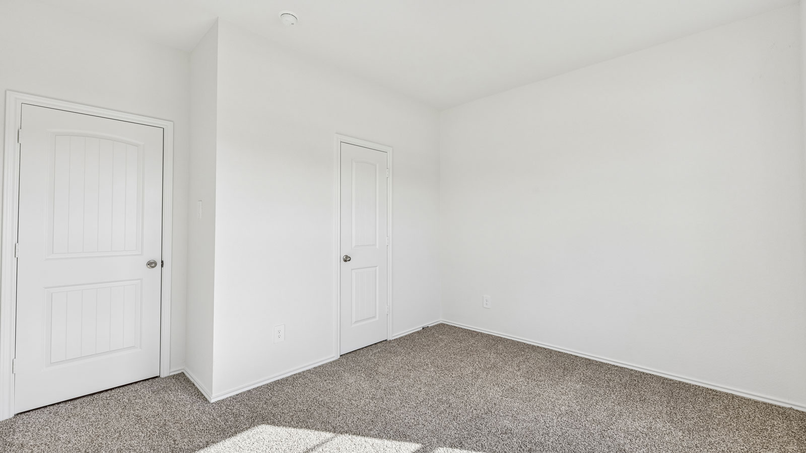 Naples Bedroom 2 with Carpet