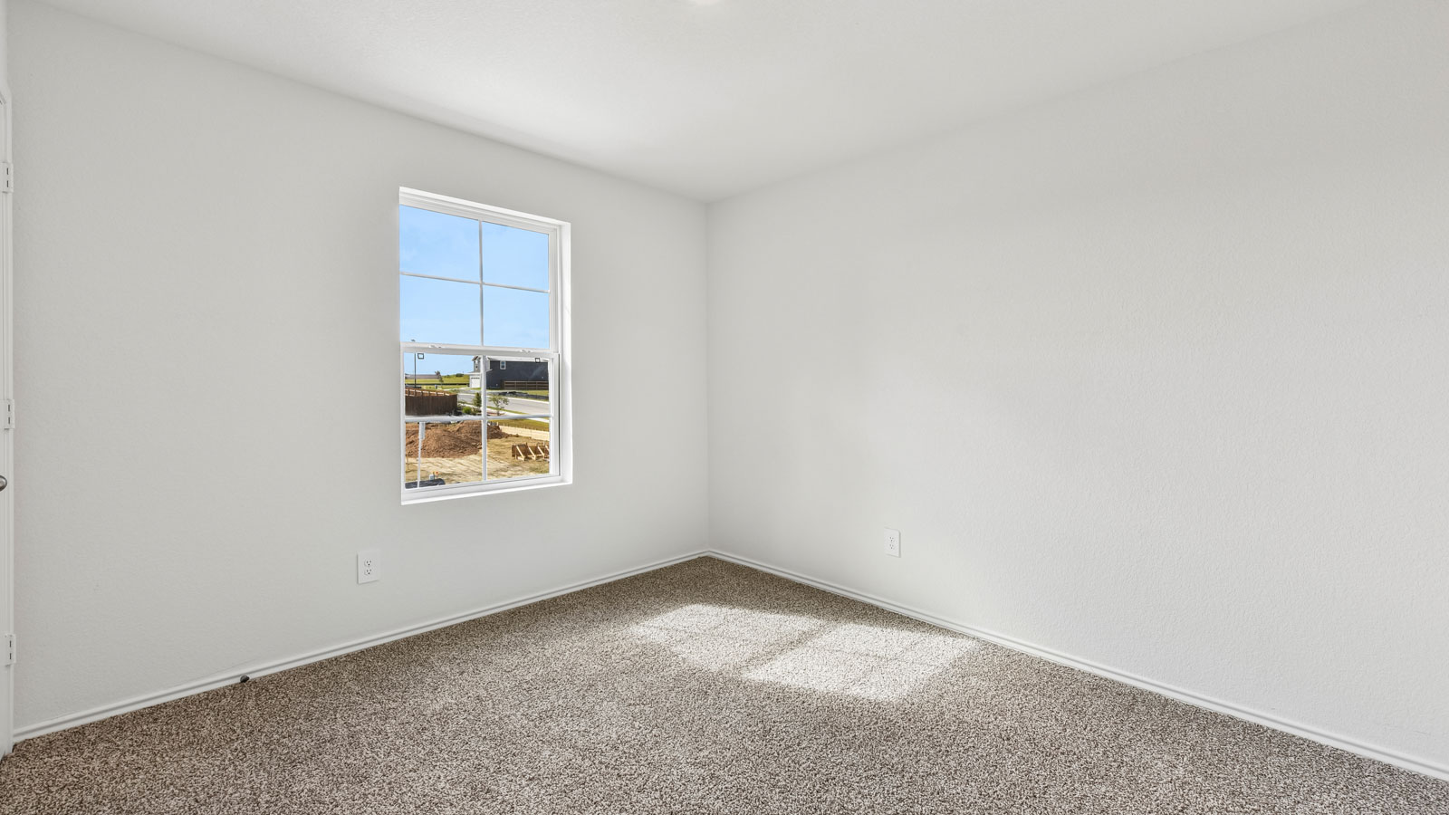 Naples Bedroom 4 with Carpet