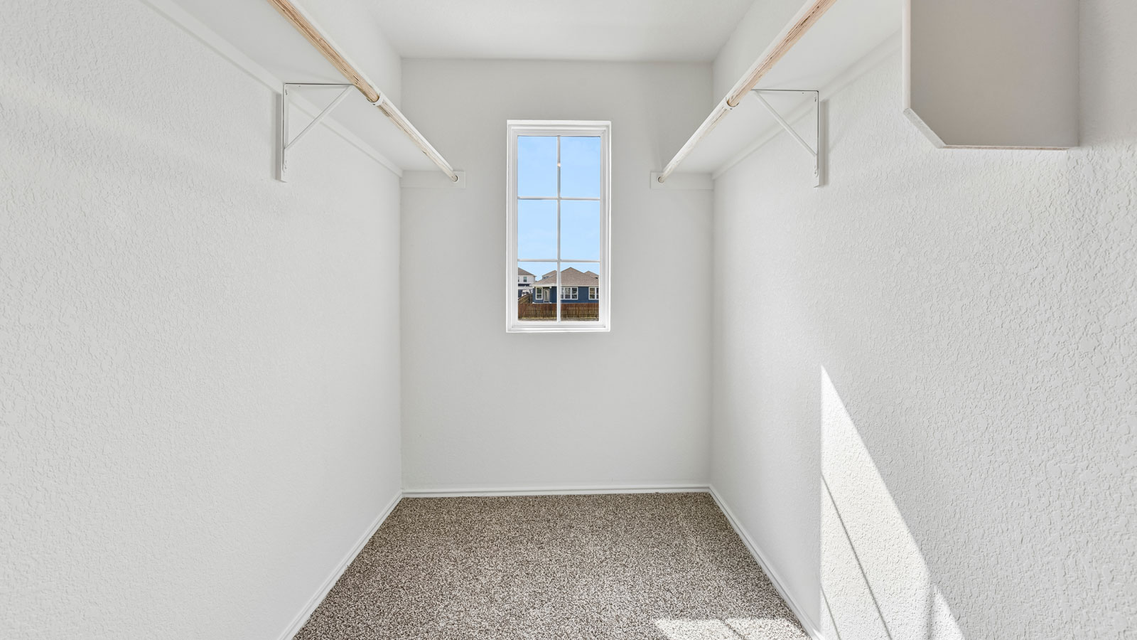 Naples Walk-in Closet