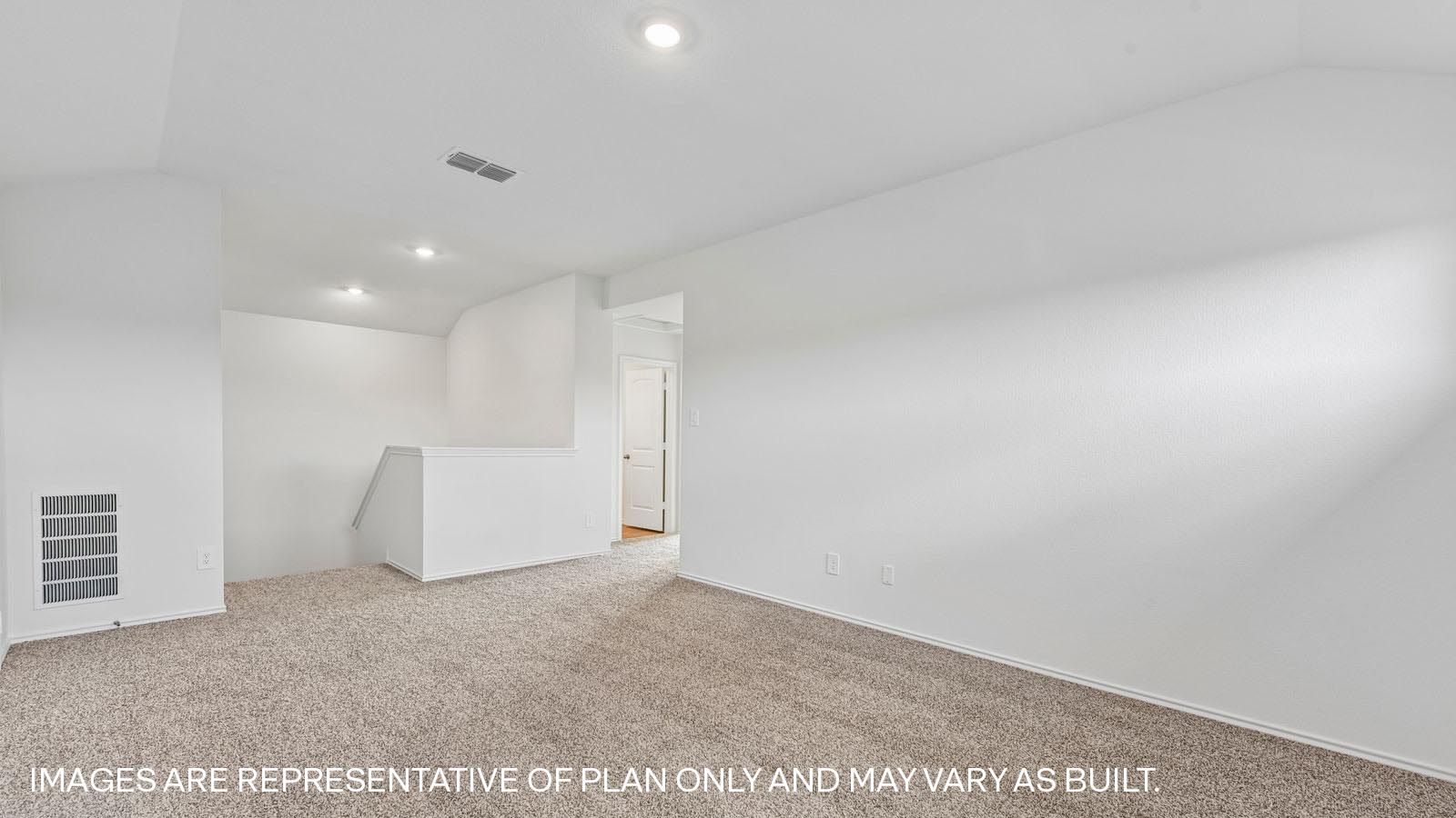 Naples Spacious Game Room