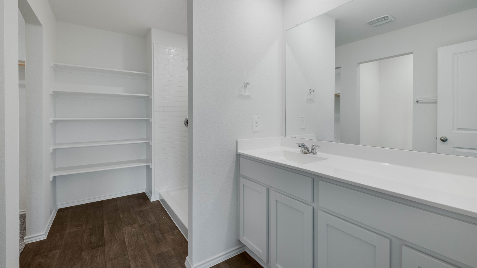 Main Bedroom Ensuite